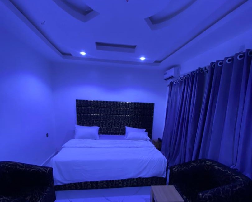 Suites